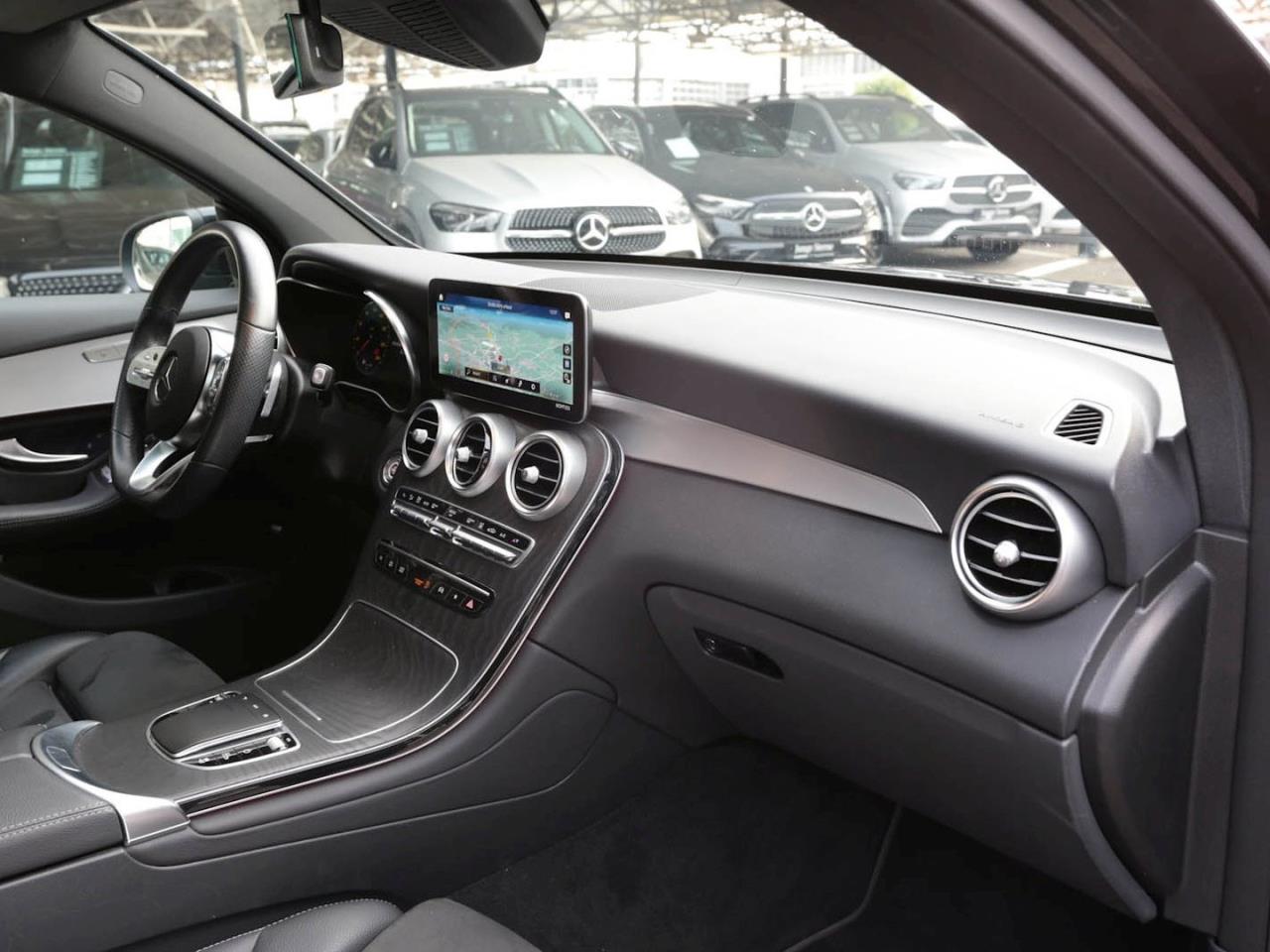 Mercedes-Benz GLC 300 de 4M Coupé AMG Night Schiebedach AHK