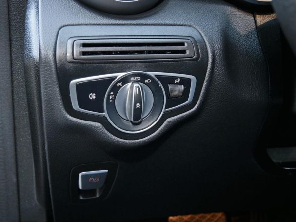 Mercedes-Benz GLC 300 de 4M Coupé Distronic AHK Kamera EasyP