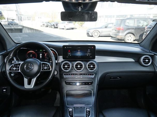 Mercedes-Benz GLC 300 de 4M Coupé Distronic AHK Kamera EasyP