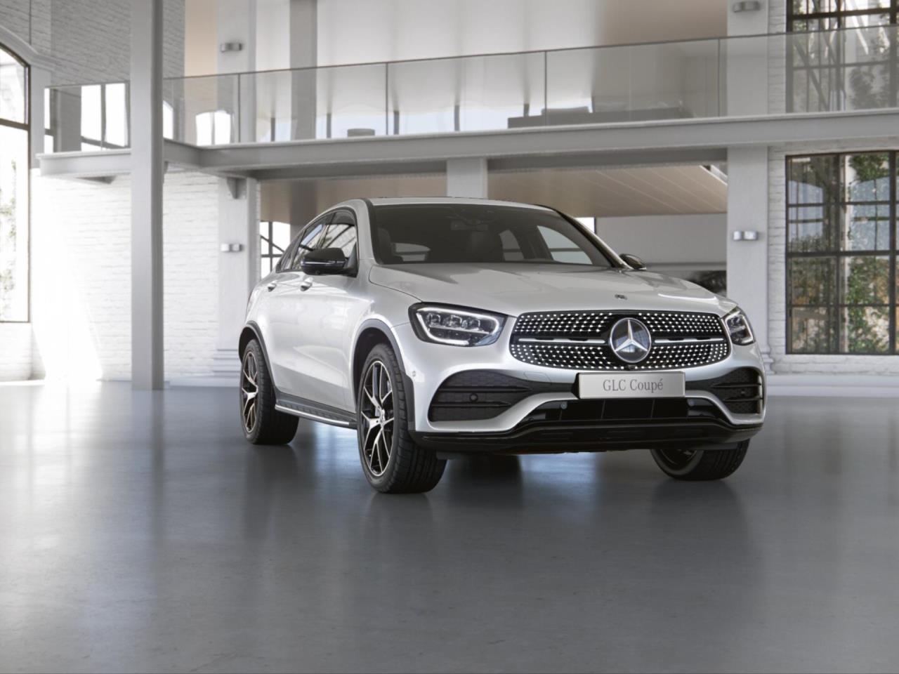 Mercedes-Benz GLC 300 e 4M Coupé AMG Night Schiebedach AHK 360°