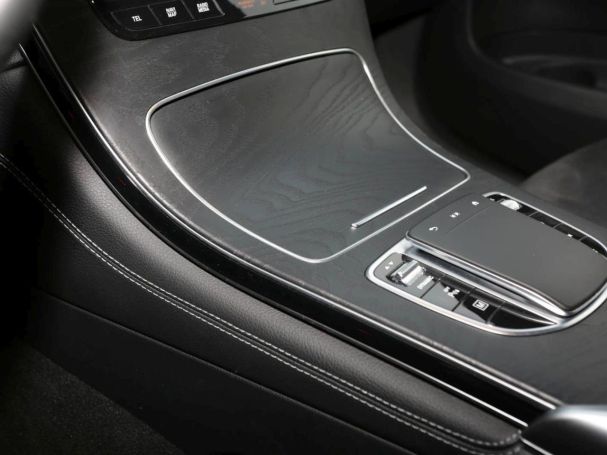 Mercedes-Benz GLC 300 e 4M Coupé AMG Schiebedach Distronic AHK