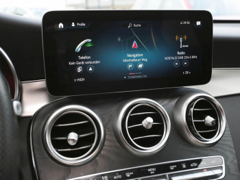 Mercedes-Benz GLC 300 e 4M Coupé AMG Schiebedach Distronic AHK