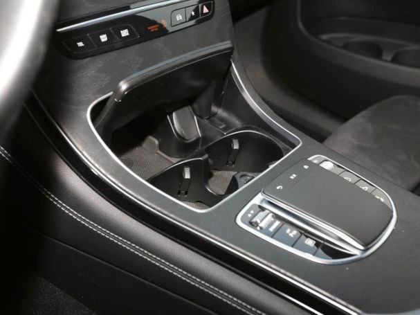 Mercedes-Benz GLC 300 e 4M Coupé AMG Schiebedach Distronic AHK