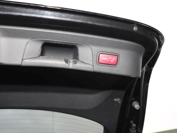 Mercedes-Benz GLC 300 e 4M Coupé AMG Schiebedach Distronic AHK