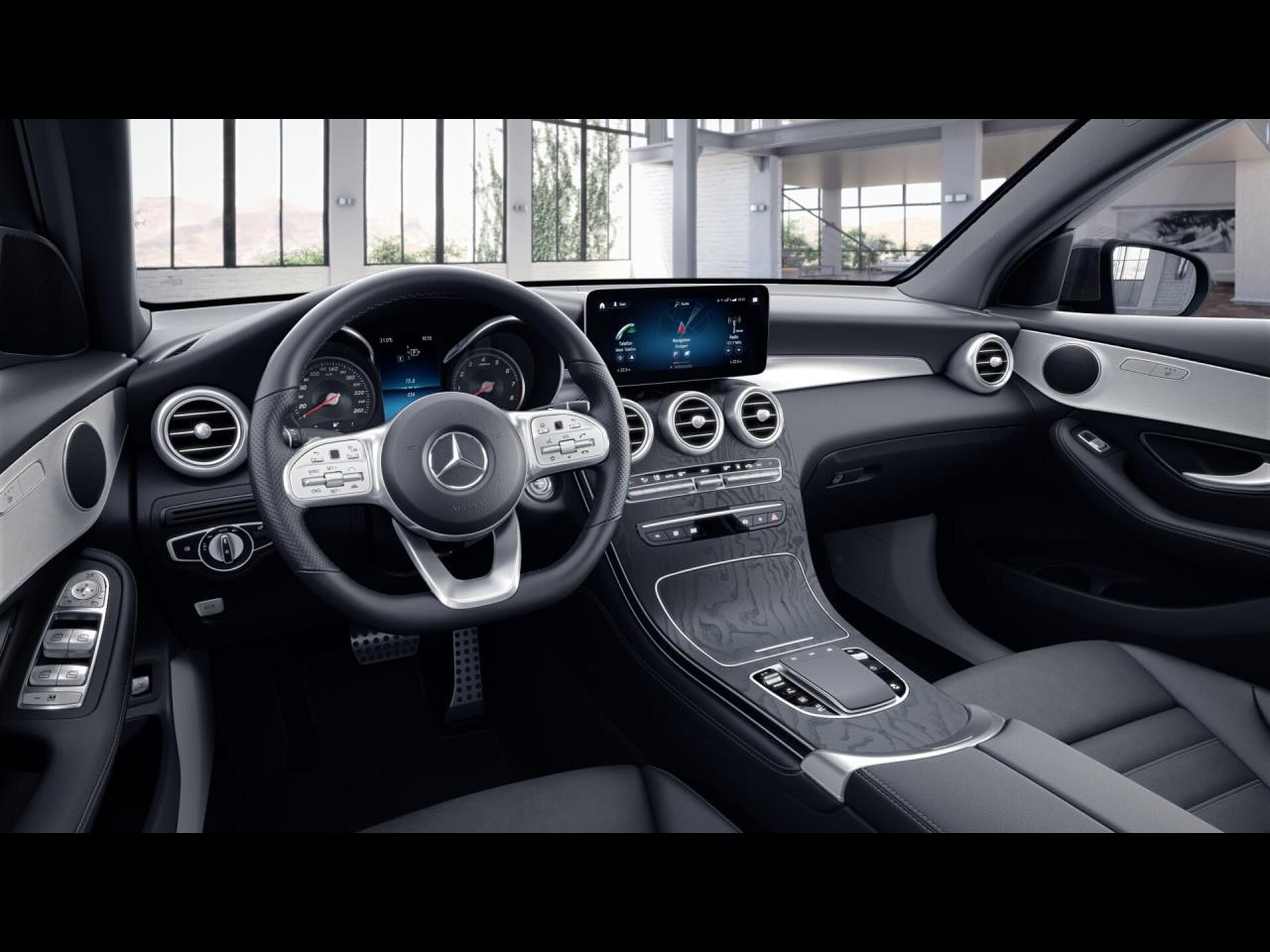 Mercedes-Benz GLC 300 e 4M Coupé AMG Schiebedach Distronic AHK