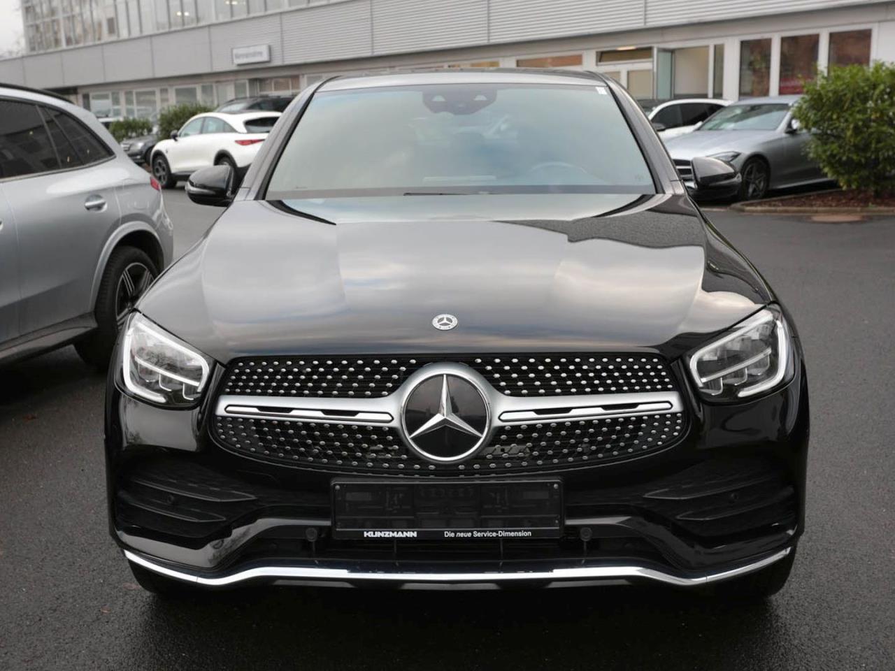 Mercedes-Benz GLC 300 e 4M Coupé AMG Schiebedach Distronic AHK