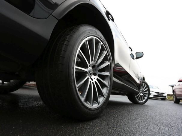 Mercedes-Benz GLC 300 e 4M Coupé AMG Schiebedach Distronic AHK