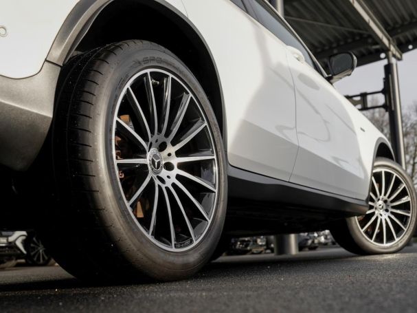 Mercedes-Benz GLC 300 e 4M Coupé AMG Night MBUX 360° Burmester