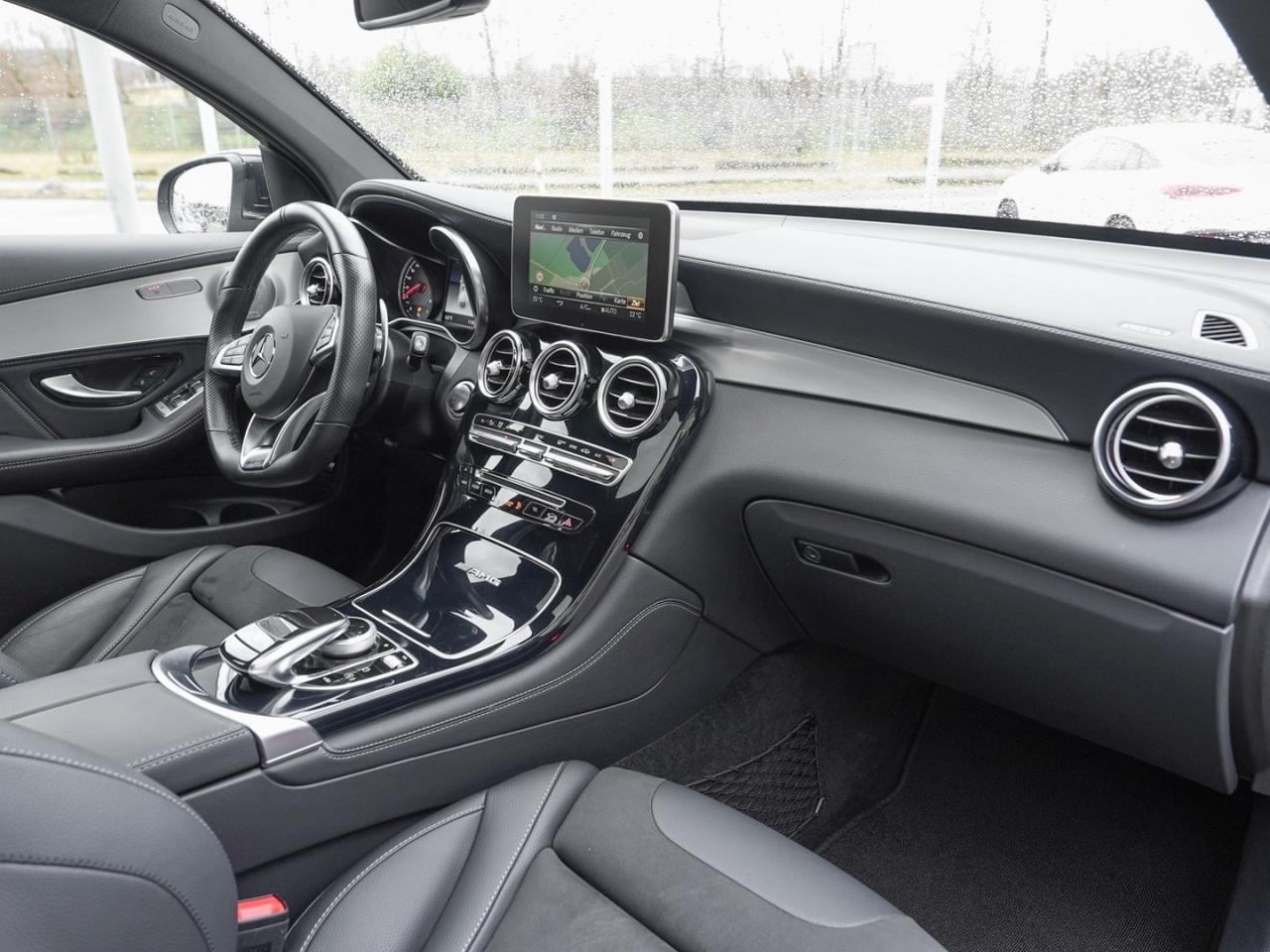 Mercedes-Benz GLC 63 AMG 4M+ Coupé Schiebedach Distronic AHK