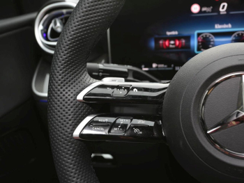 Mercedes-Benz GLC 200 4M Coupé AMG Panorama Distronic 360° AHK