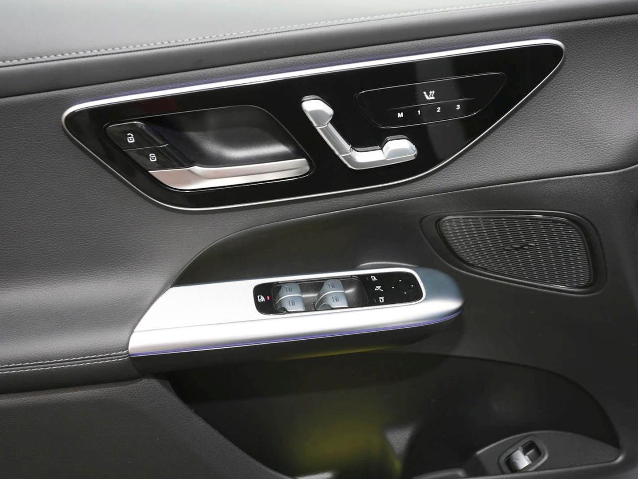 Mercedes-Benz GLC 200 4M Coupé AMG Panorama Distronic 360° AHK