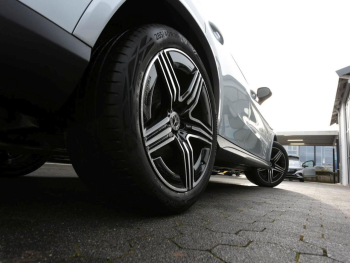 Mercedes-Benz GLC 200 4M Coupé AMG Panorama Distronic 360° AHK