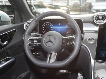 Mercedes-Benz GLC 200 4M Coupé AMG Panorama Distronic 360° AHK