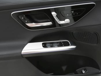 Mercedes-Benz GLC 200 4MATIC Coupé AMG Night AHK 360° Distronic