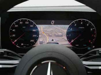 Mercedes-Benz GLC 200 4MATIC Coupé AMG Night AHK 360° Distronic