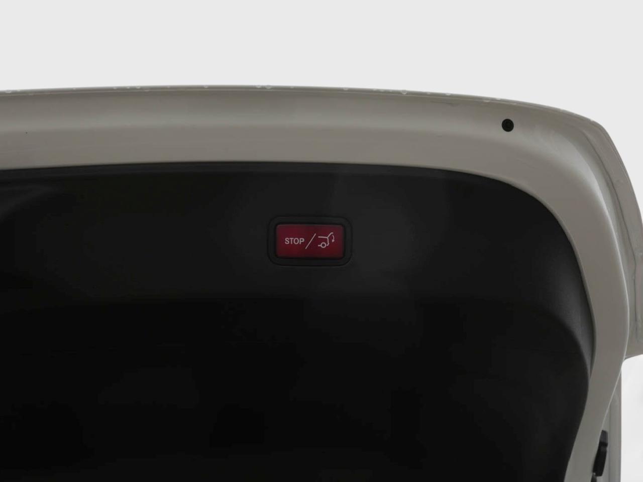 Mercedes-Benz GLC 200 4MATIC Coupé AMG Night AHK 360° Distronic