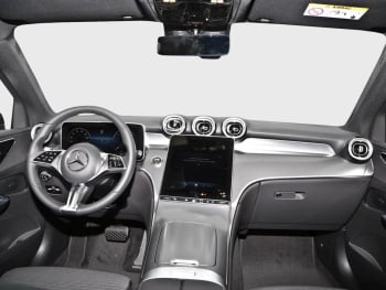 Mercedes-Benz GLC 200 d 4MATIC Avantagrde Distronic 360° AHK
