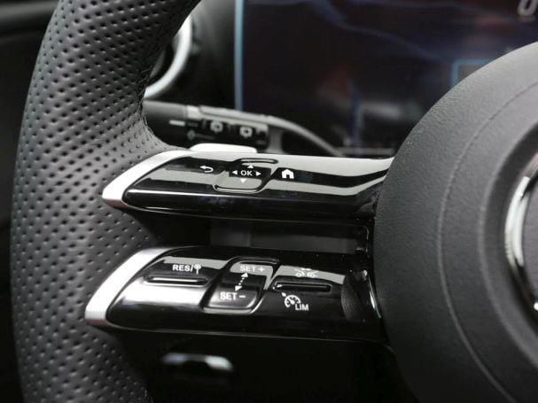 Mercedes-Benz GLC 200 d 4MATIC AMG MBUX Navi Memory AHK 360°