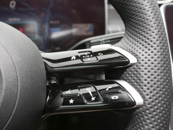 Mercedes-Benz GLC 200 d 4MATIC AMG MBUX Navi Memory AHK 360° Mercedes-Benz GLC 200 d 4MATIC AMG MBUX Navi Memory AHK 360°