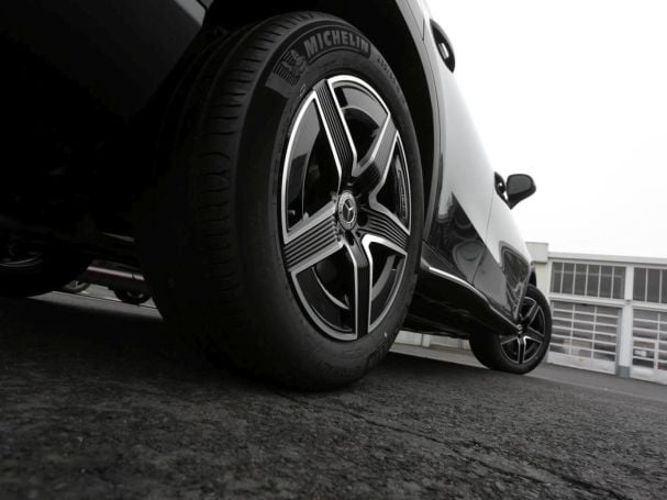 Mercedes-Benz GLC 200 d 4MATIC AMG MBUX Navi Memory AHK 360°