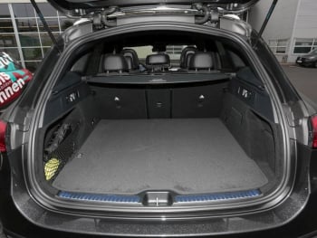 Mercedes-Benz GLC 200 d 4MATIC AMG MBUX Navi Memory AHK 360°