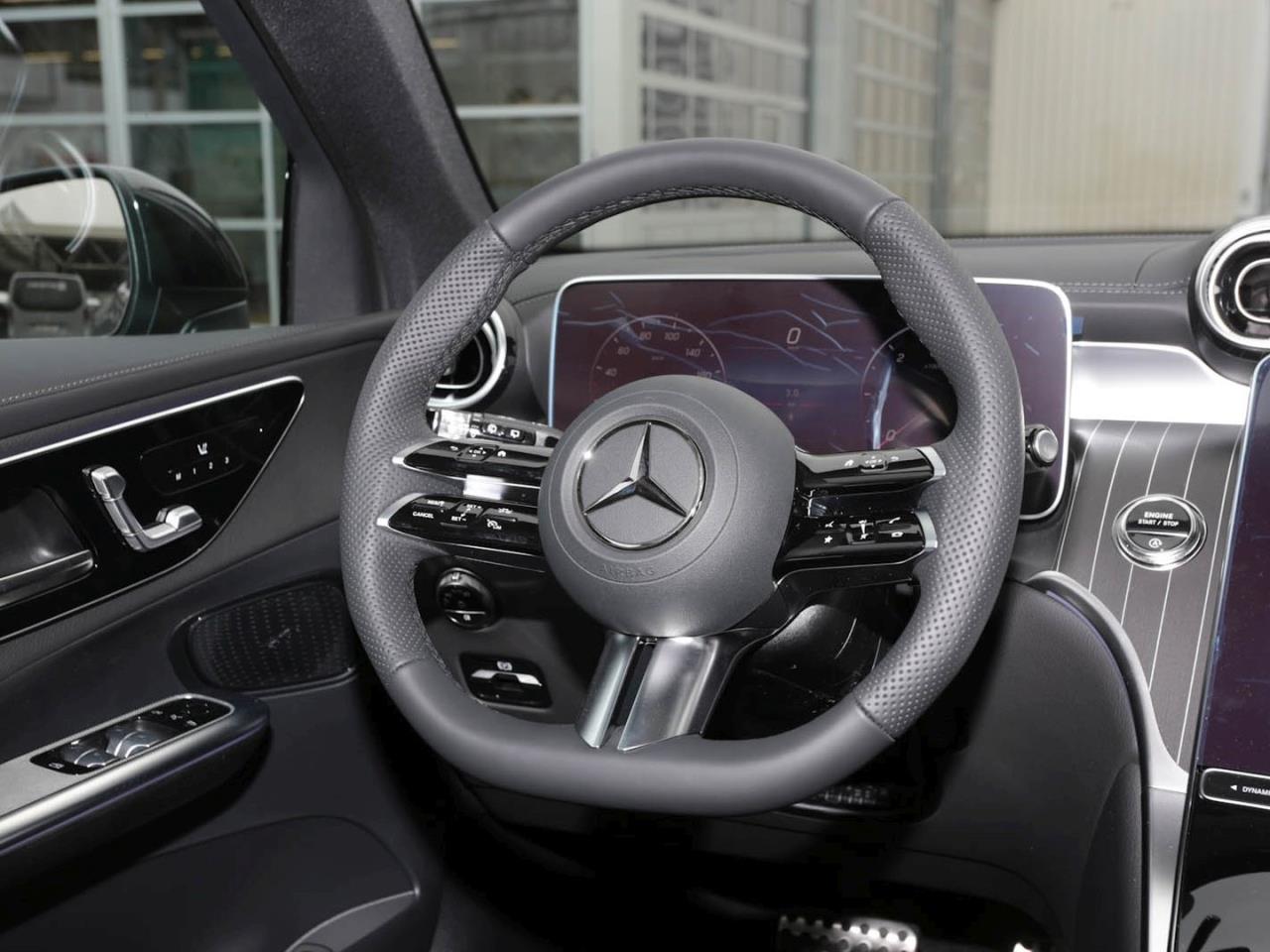Mercedes-Benz GLC 200 d 4MATIC AMG MBUX Navi Memory AHK 360°