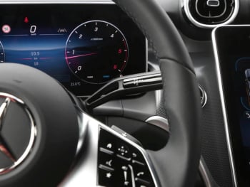 Mercedes-Benz GLC 200 d 4MATIC Avantgarde AHK MBUX Navi-Prem.
