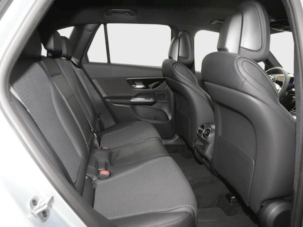 Mercedes-Benz GLC 200 d 4MATIC Avantgarde AHK MBUX Navi-Prem. Mercedes-Benz GLC 200 d 4MATIC Avantgarde AHK MBUX Navi-Prem.
