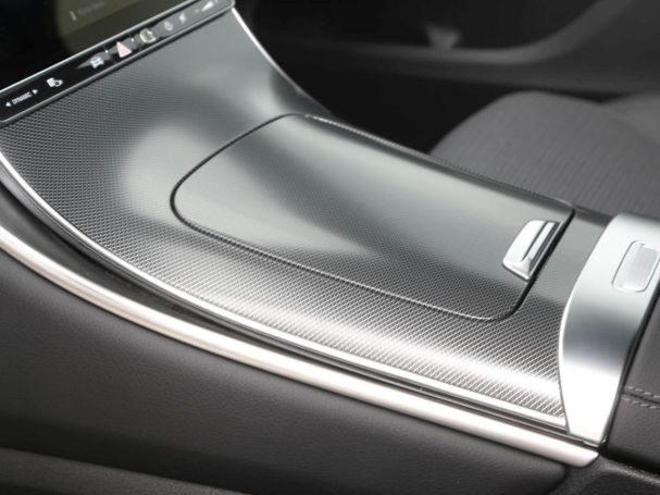 Mercedes-Benz GLC 200 d 4MATIC Avantgarde AHK MBUX Navi-Prem. Mercedes-Benz GLC 200 d 4MATIC Avantgarde AHK MBUX Navi-Prem.