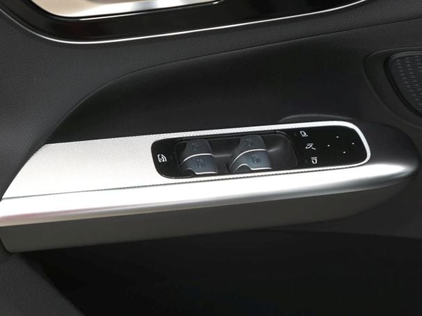 Mercedes-Benz GLC 200 d 4MATIC Avantgarde AHK MBUX Navi-Prem. Mercedes-Benz GLC 200 d 4MATIC Avantgarde AHK MBUX Navi-Prem.