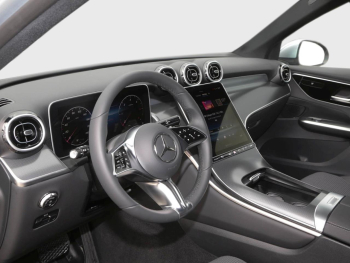 Mercedes-Benz GLC 200 d 4MATIC Avantgarde AHK MBUX Navi-Prem.