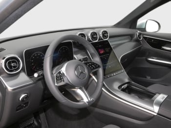 Mercedes-Benz GLC 200 d 4MATIC Avantgarde AHK MBUX Navi-Prem.