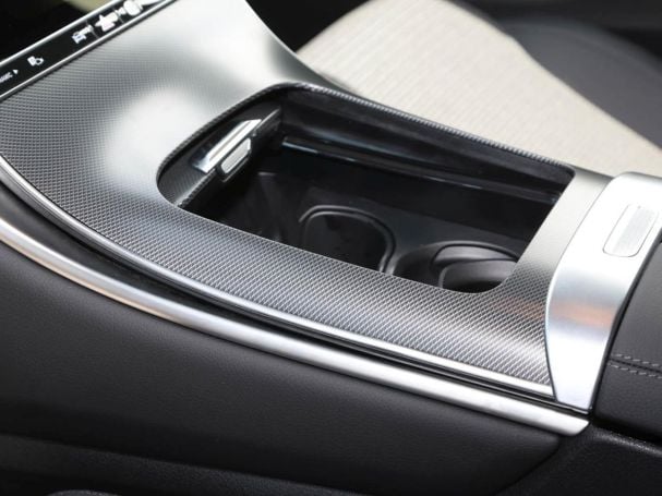 Mercedes-Benz GLC 200 d 4MATIC Avantgarde MBUX Navi-Prem. AHK Mercedes-Benz GLC 200 d 4MATIC Avantgarde MBUX Navi-Prem. AHK