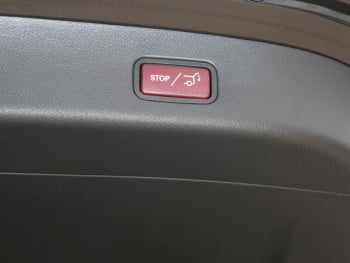 Mercedes-Benz GLC 200 d 4MATIC Avantgarde MBUX Navi-Prem. AHK
