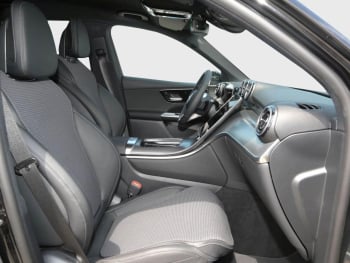 Mercedes-Benz GLC 200 d 4MATIC Avantgarde MBUX Navi-Prem. AHK