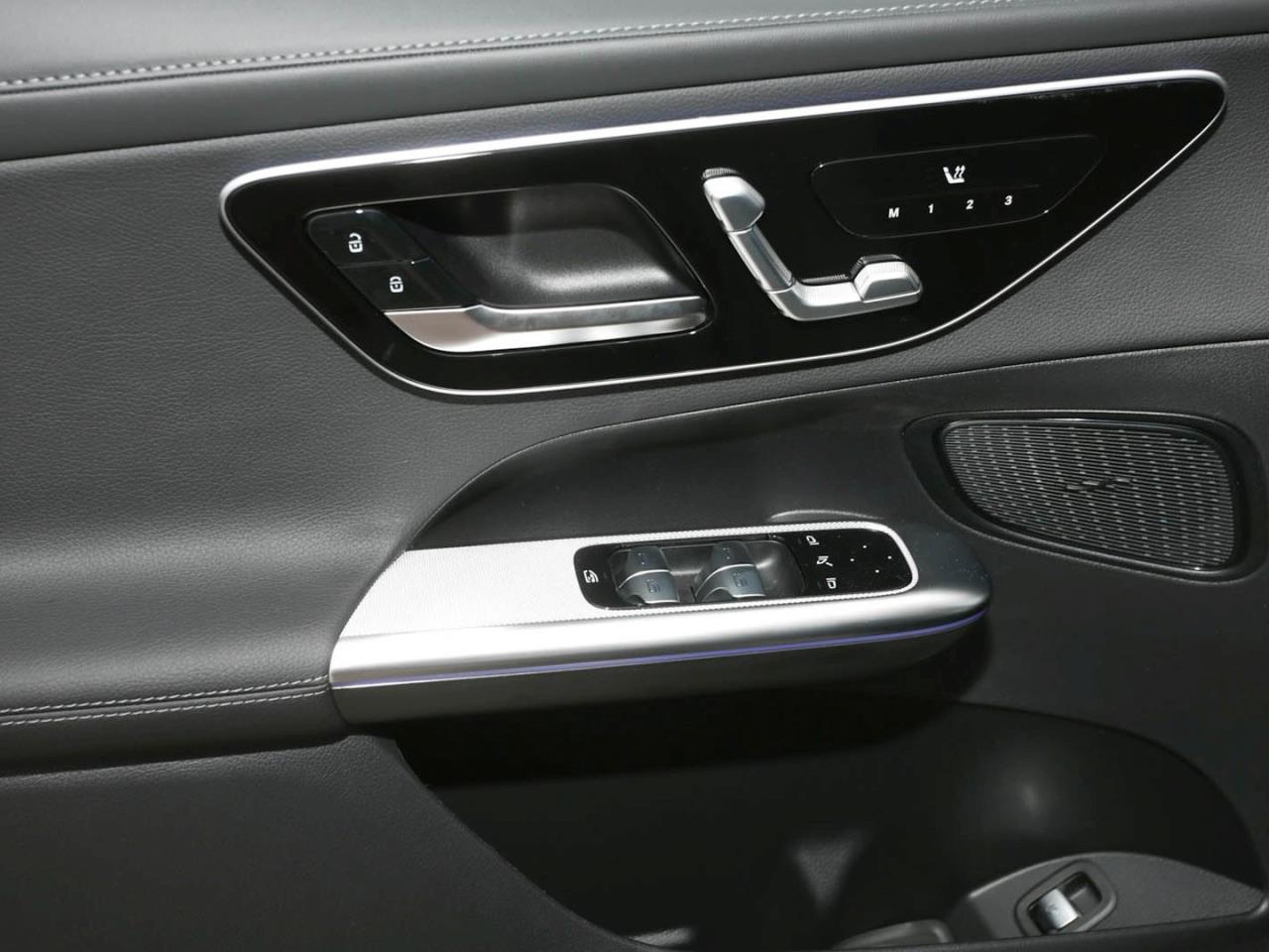 Mercedes-Benz GLC 220 d 4MATIC Coupé AMG Night Panorama AHK