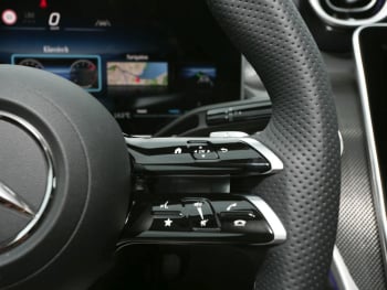 Mercedes-Benz GLC 220 d 4MATIC Coupé AMG Night Panorama AHK Mercedes-Benz GLC 220 d 4MATIC Coupé AMG Night Panorama AHK