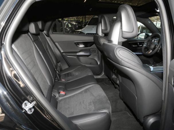 Mercedes-Benz GLC 220 d 4MATIC Coupé AMG Panorama Memory AHK Mercedes-Benz GLC 220 d 4MATIC Coupé AMG Panorama Memory AHK