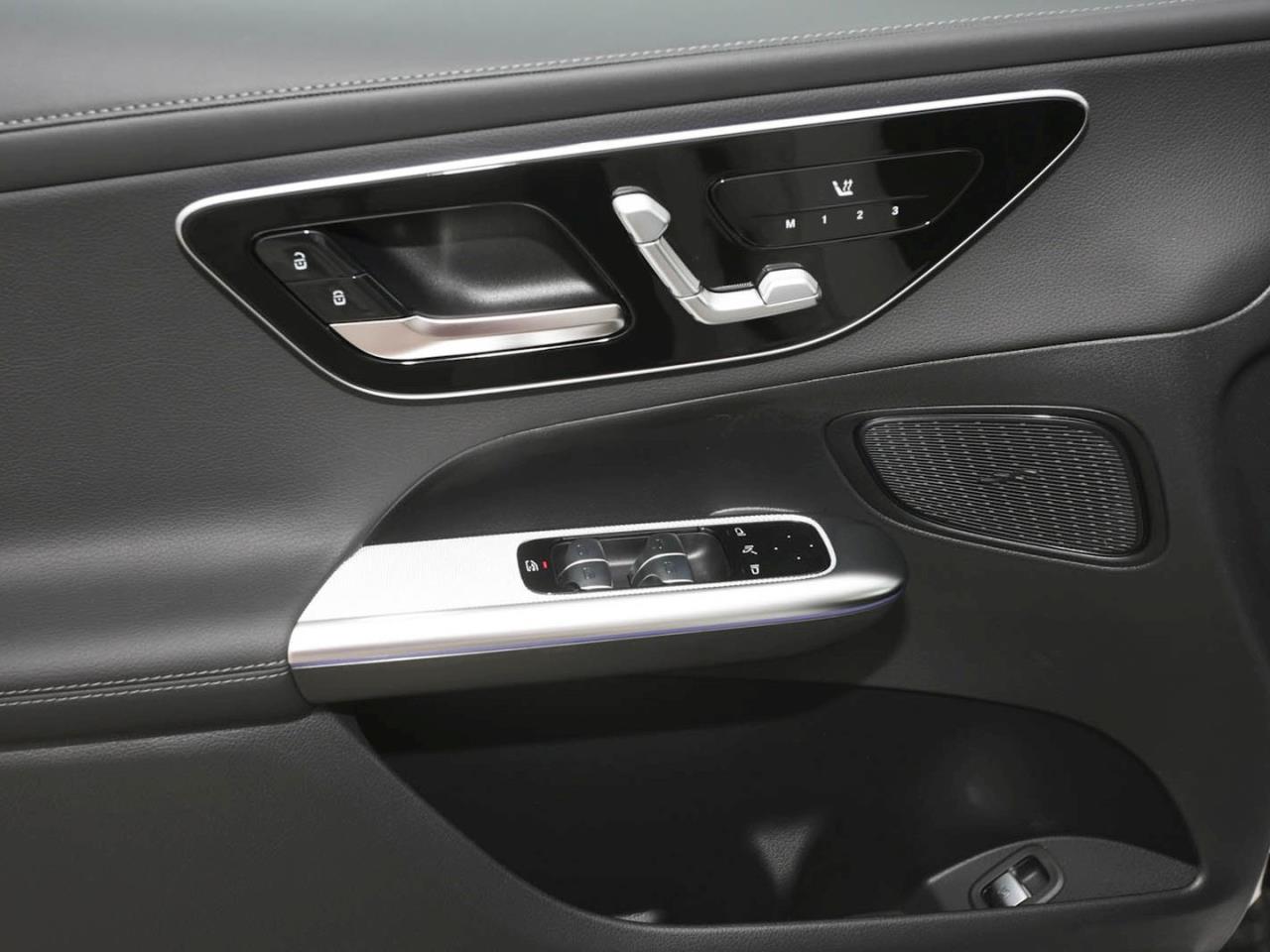 Mercedes-Benz GLC 220 d 4MATIC Coupé AMG Night Panorama Memory