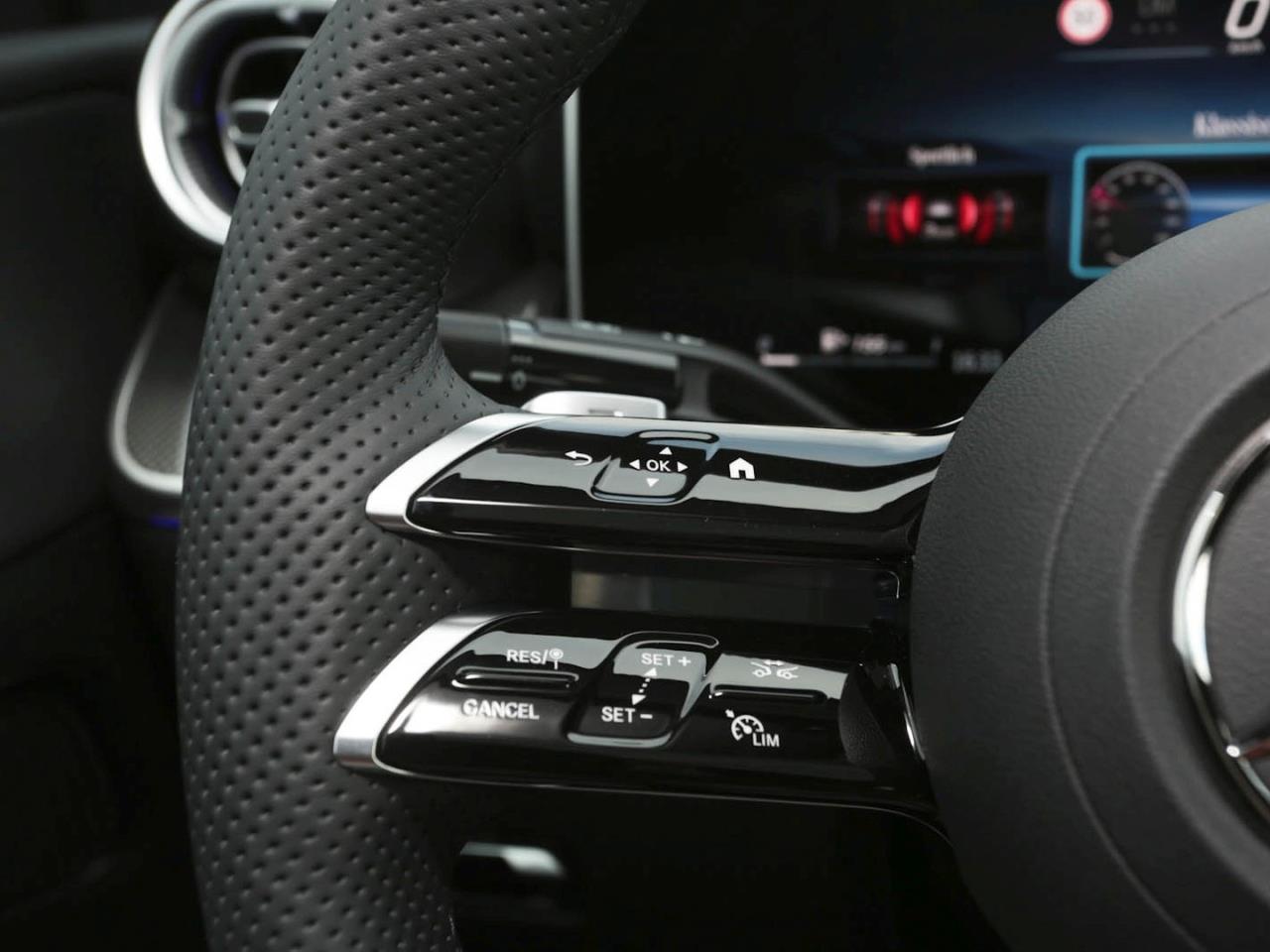 Mercedes-Benz GLC 220 d 4MATIC Coupé AMG Night Panorama Memory