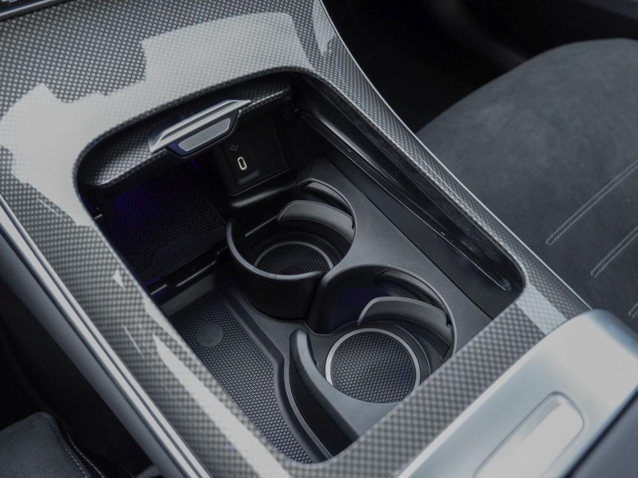 Mercedes-Benz GLC 220 d 4MATIC Coupé AMG Night Panorama 360°