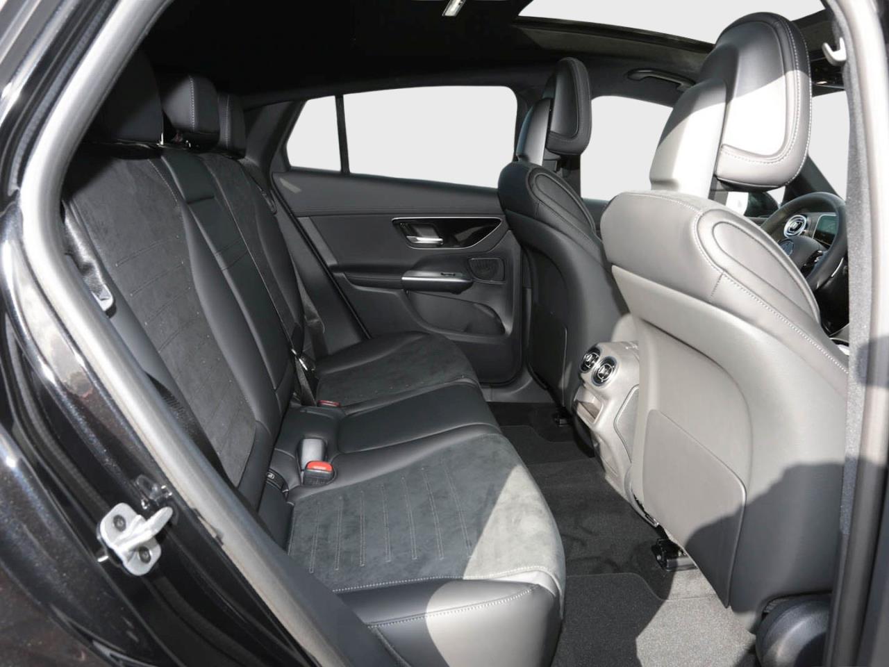 Mercedes-Benz GLC 300 4MATIC Coupé AMG Night Panorama 360° AHK