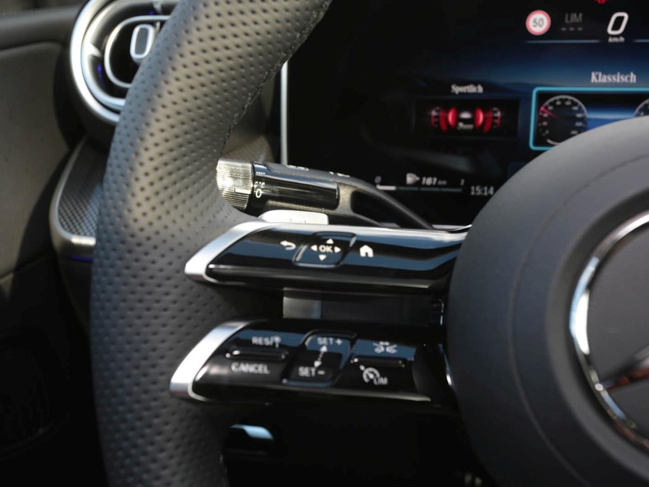 Mercedes-Benz GLC 300 4MATIC Coupé AMG Night Panorama 360° AHK