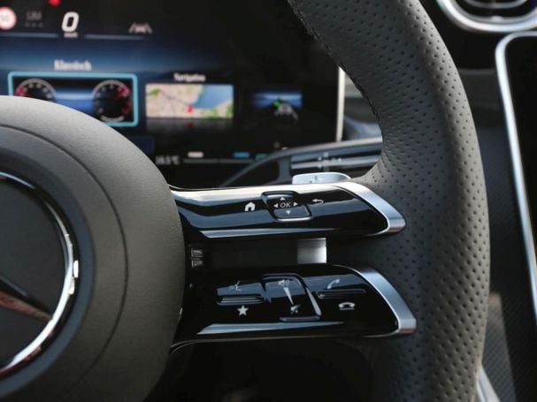 Mercedes-Benz GLC 300 4MATIC Coupé AMG Night Panorama 360° AHK