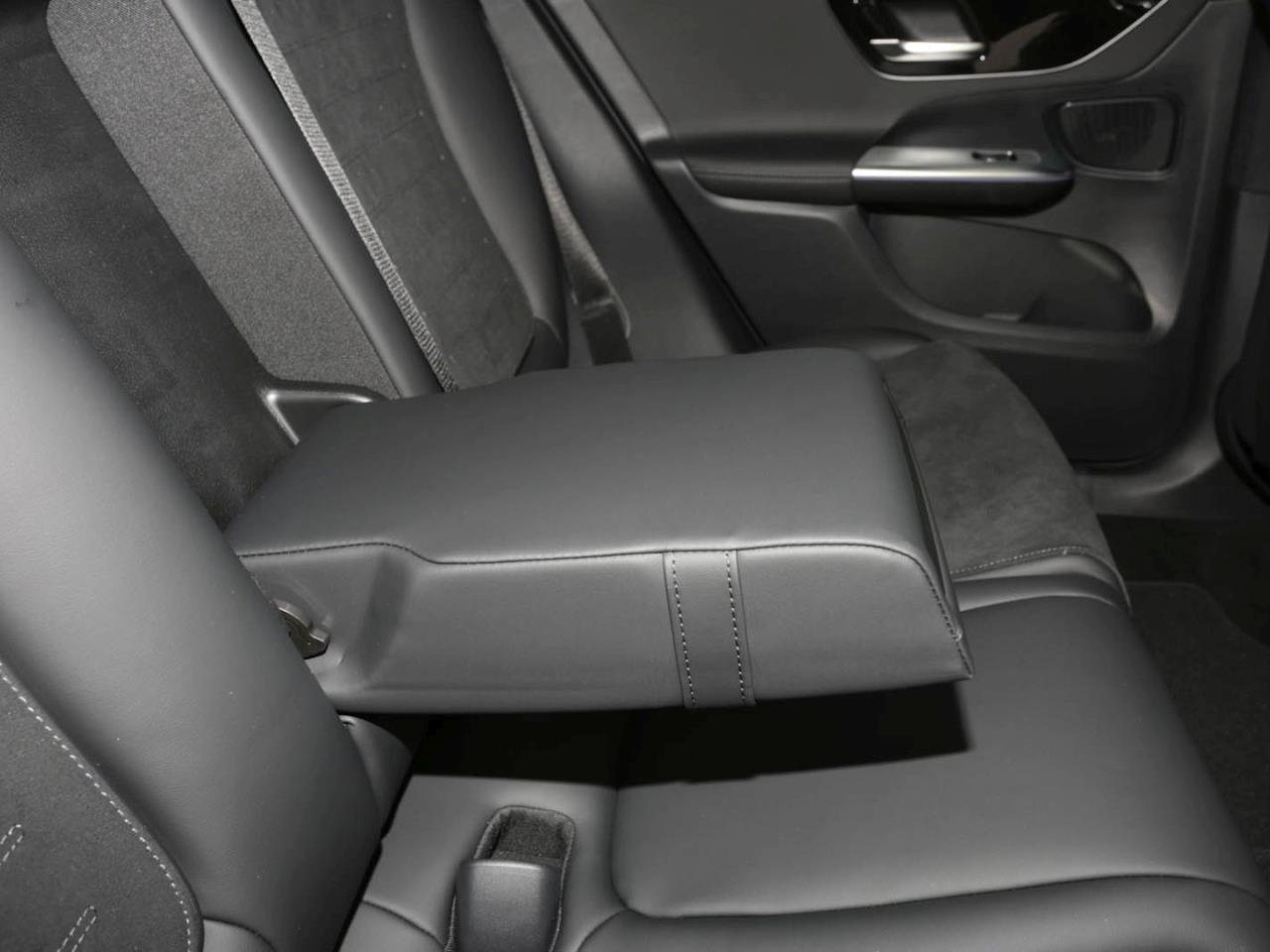 Mercedes-Benz GLC 300 4MATIC Coupé AMG Night Panorama 360° AHK