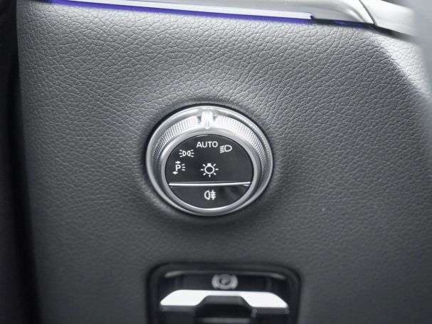 Mercedes-Benz GLC 300 4MATIC Coupé AMG Night Panorama 360°AHK