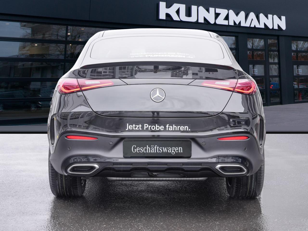 Mercedes-Benz GLC 300 4MATIC Coupé AMG Night Panorama 360°AHK