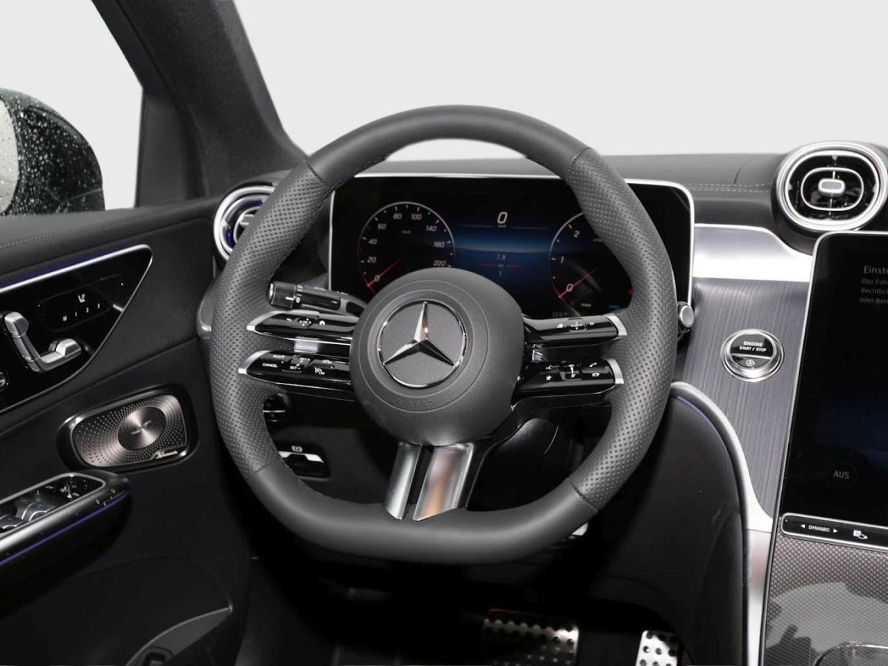 Mercedes-Benz GLC 300 d 4MATIC Coupé Night Panorama Distronic