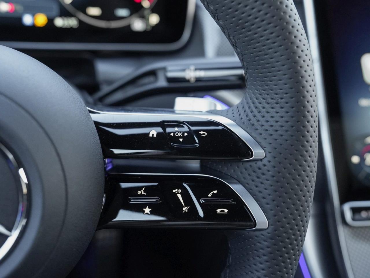 Mercedes-Benz GLC 300 d 4MATIC Coupé AMG Panorama Memory 360°