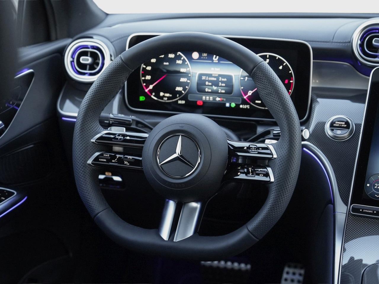 Mercedes-Benz GLC 300 d 4MATIC Coupé AMG Panorama Memory 360°